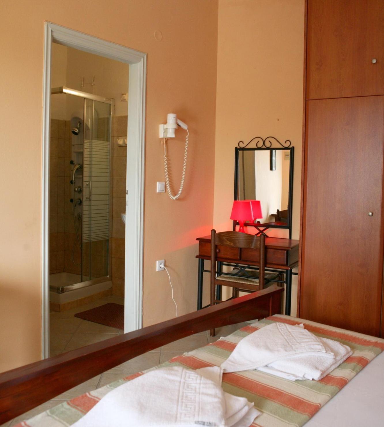 9 Musses Hotel Apartments Skala Mistegnon Exterior photo