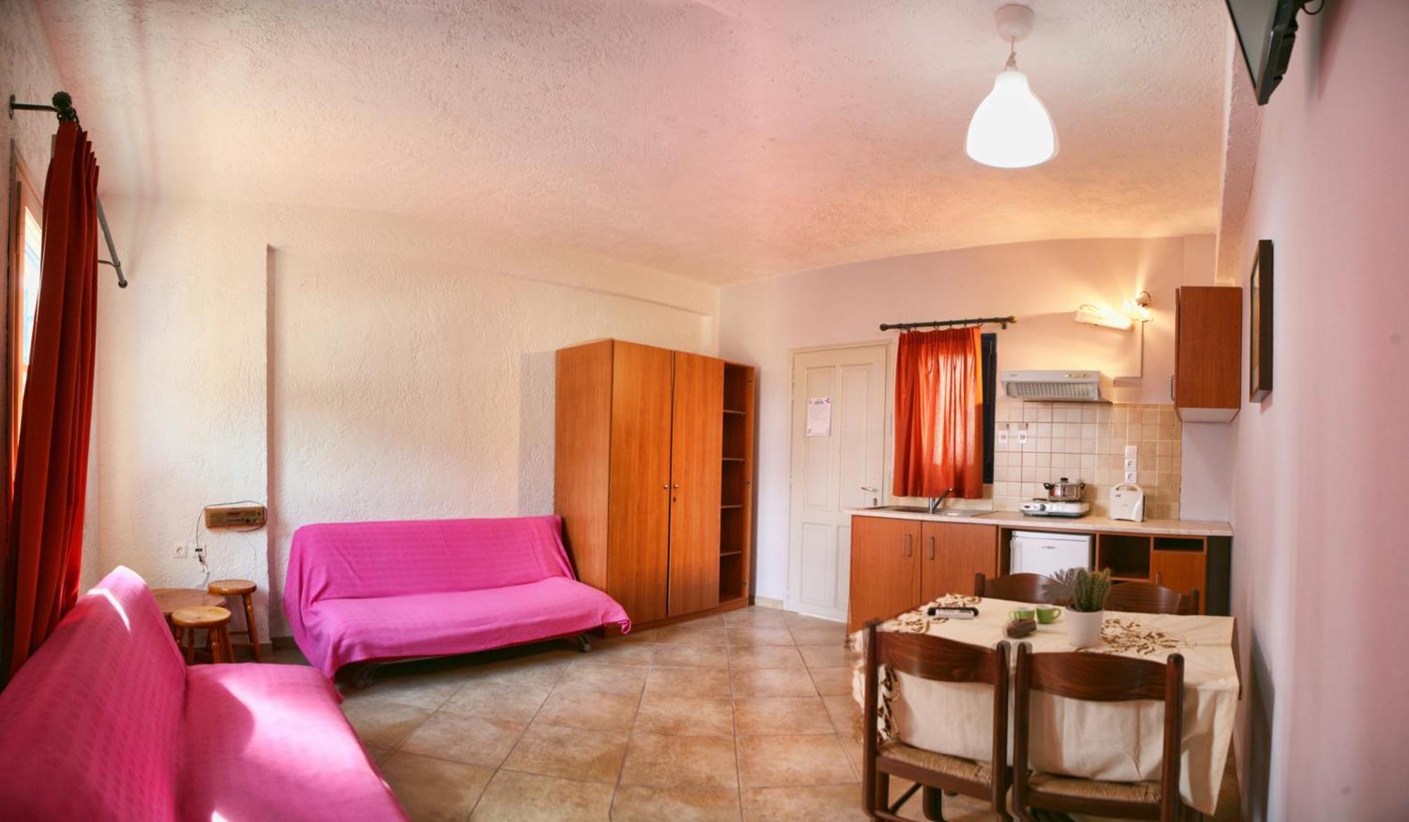 9 Musses Hotel Apartments Skala Mistegnon Room photo