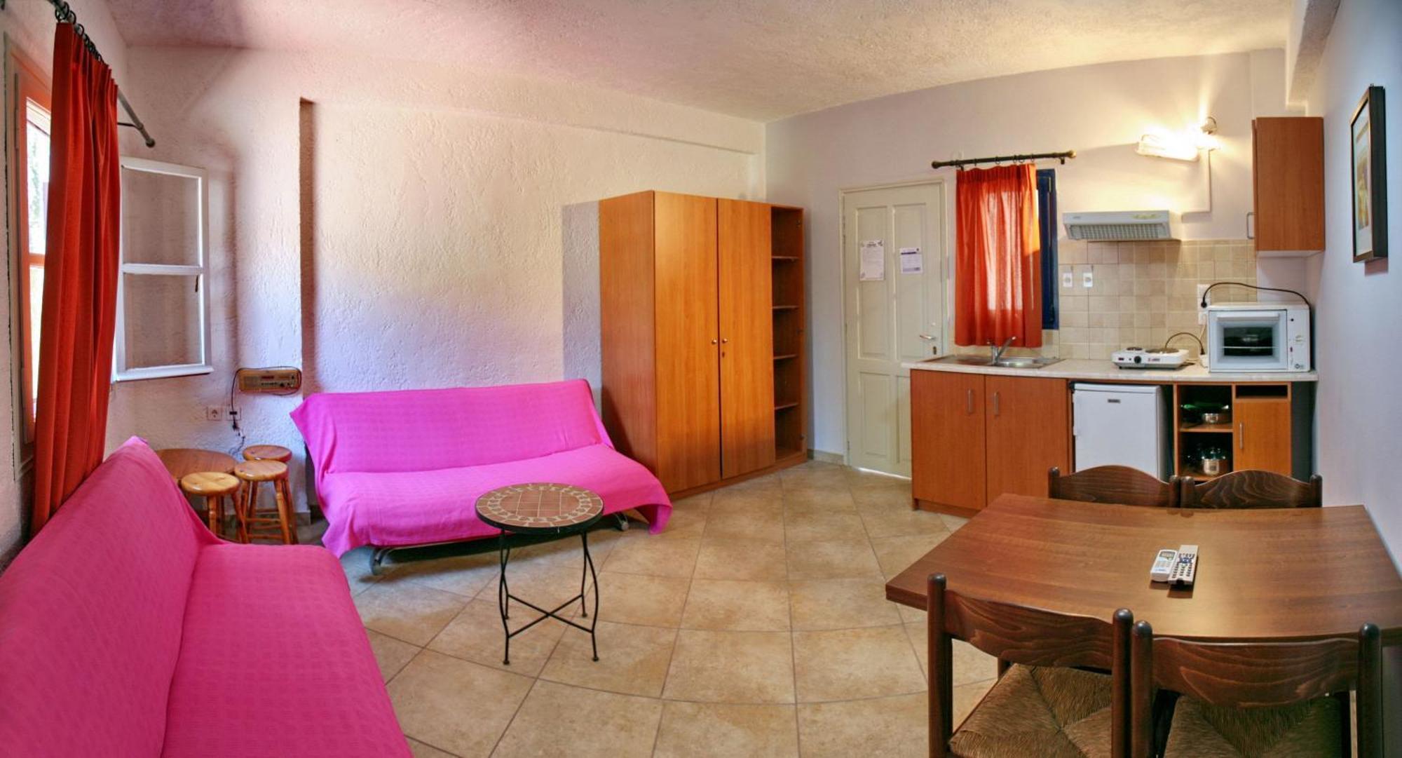 9 Musses Hotel Apartments Skala Mistegnon Room photo